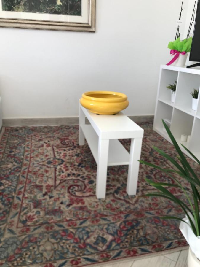 Appartamento Via Alloro 44 Olbia Esterno foto